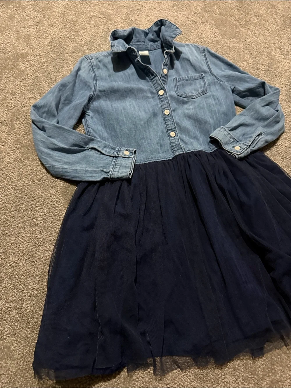 Oshkosh young girls long sleeve dress denim and blue size 7 super cute